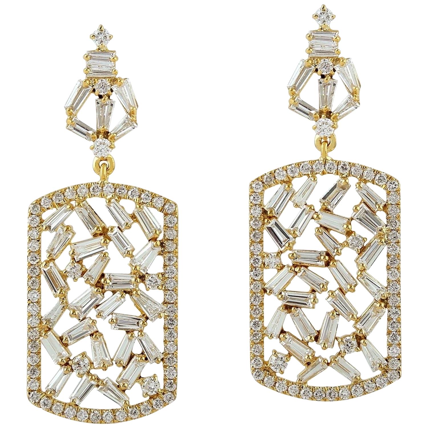 18 Karat Gold Diamond Earrings For Sale