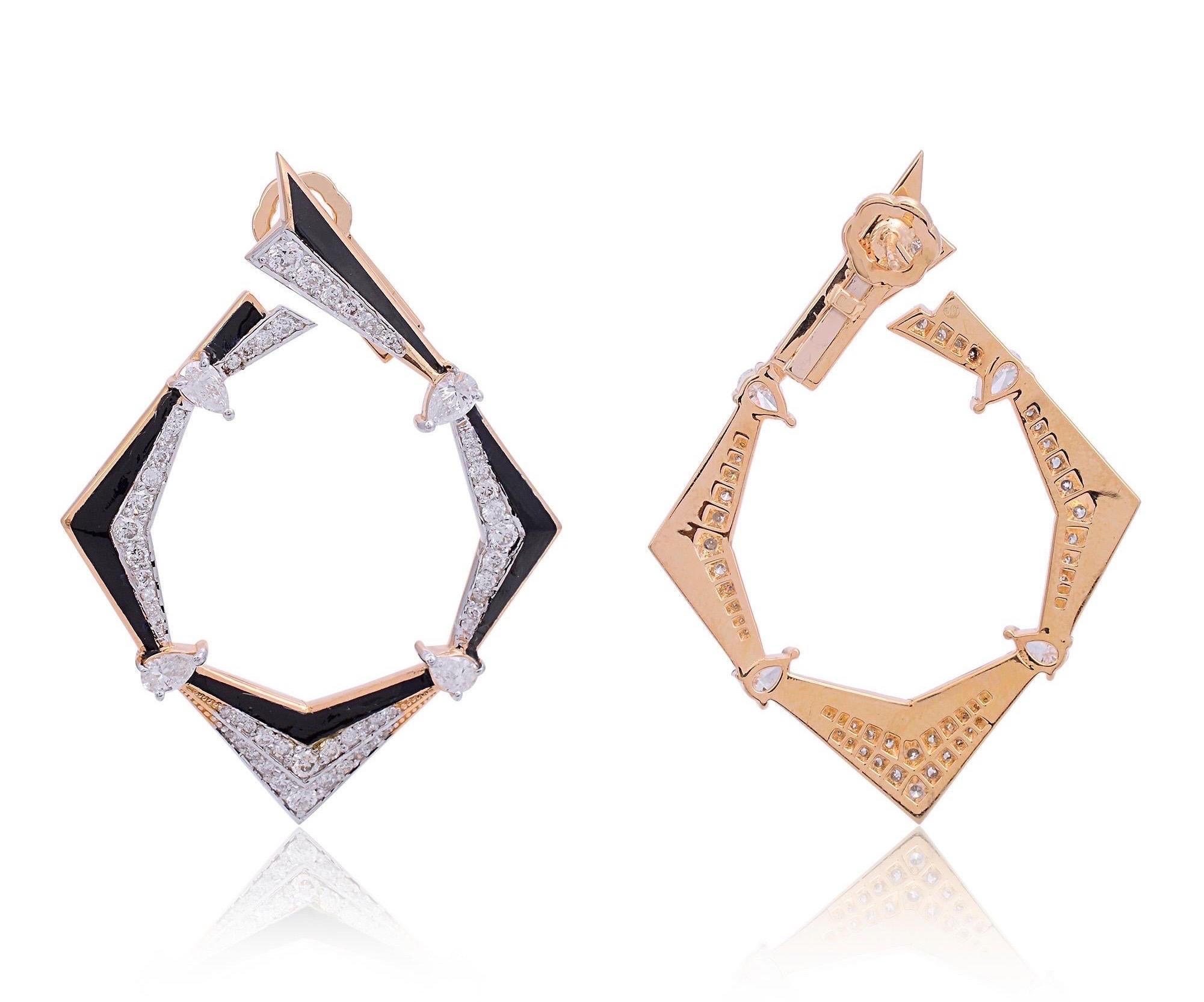 Abstrakte Ohrringe aus 18 Karat Gold mit Diamanten und Emaille (Moderne) im Angebot