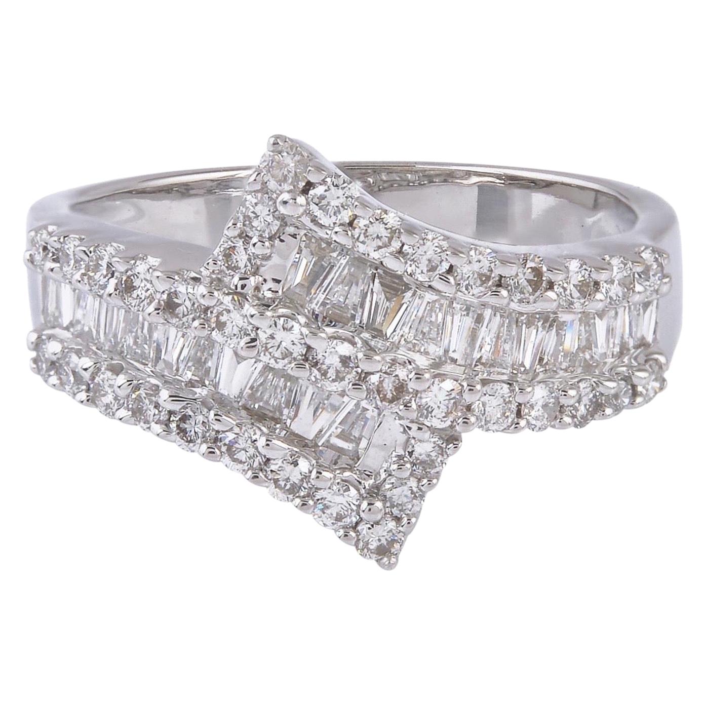 18 Karat Gold Diamond Engagement Ring For Sale