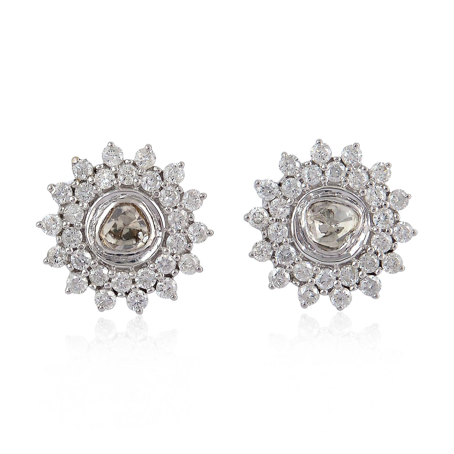 Contemporary 18 Karat Gold Diamond Floral Stud Earrings For Sale