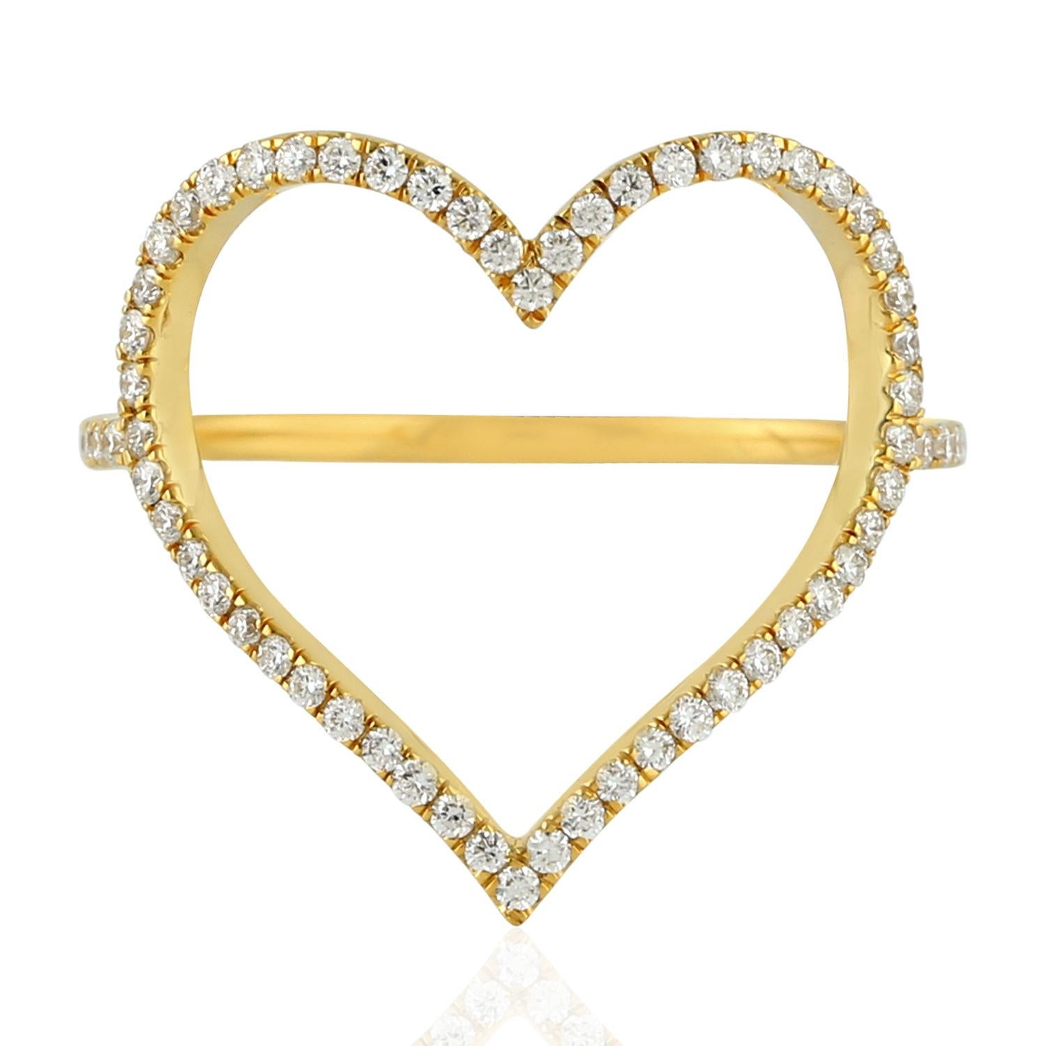 Taille simple Bague d'amour cœur en or 18 carats et diamants en vente