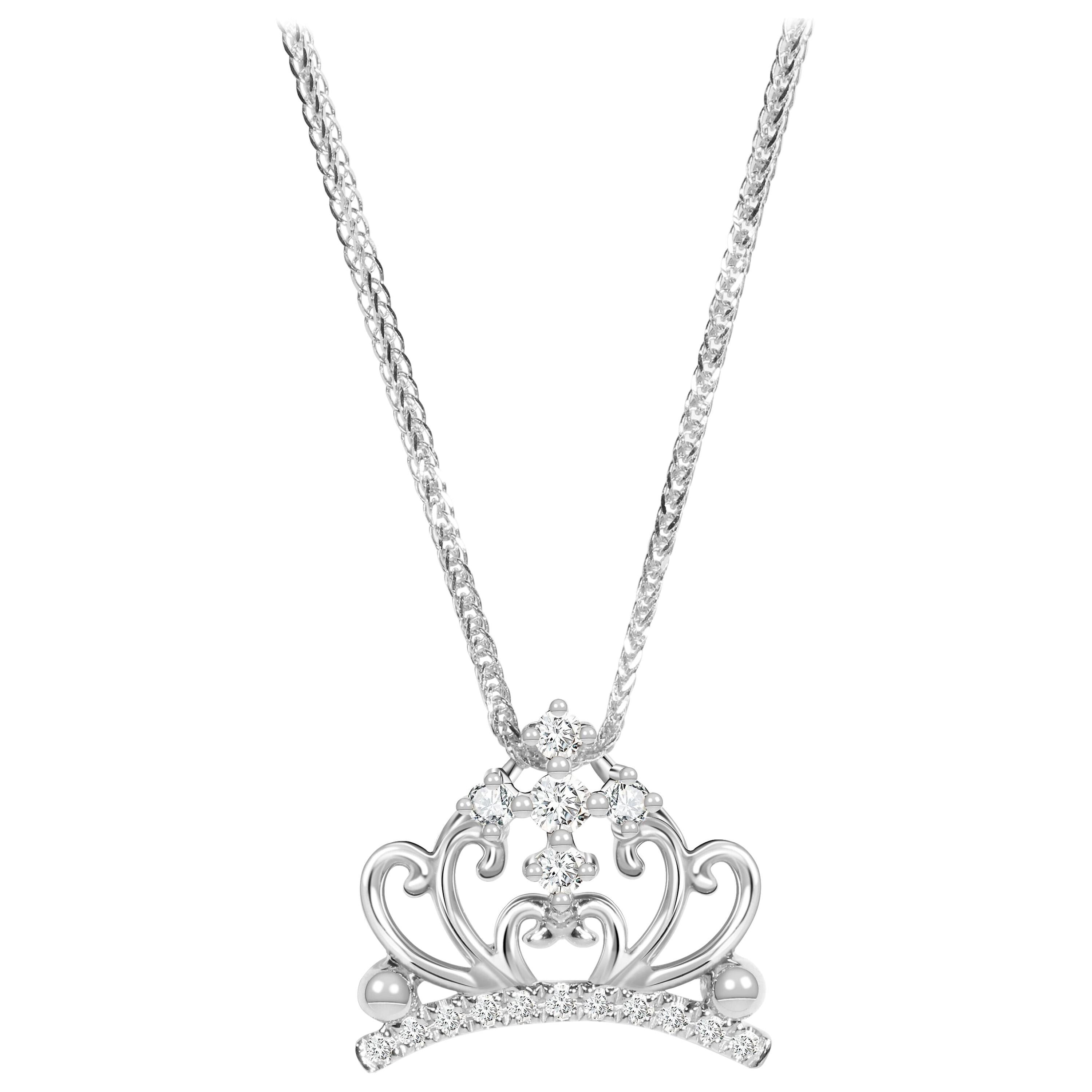 18 Karat Gold Diamond Pendant with Necklace For Sale