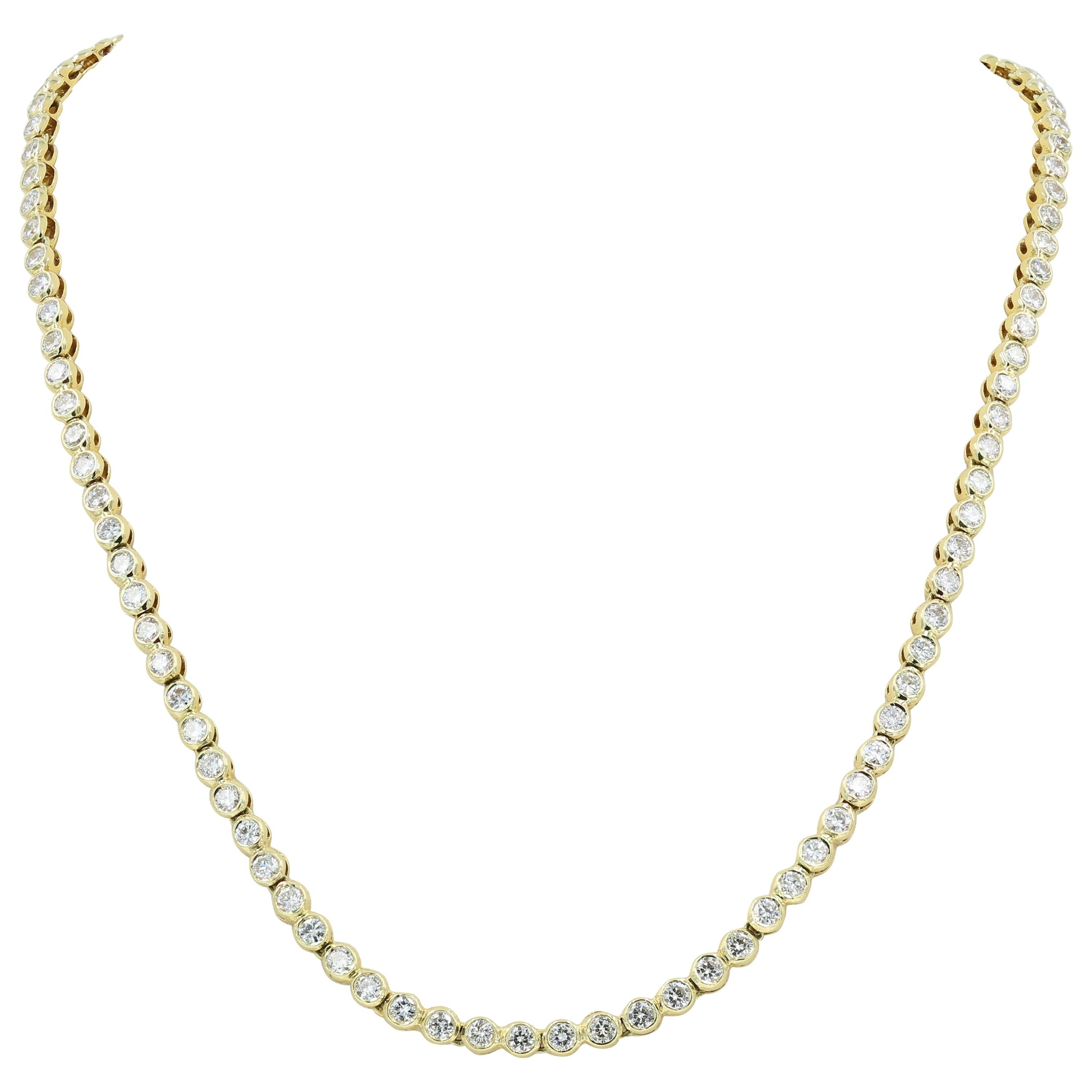 18 Karat Gold Diamond Riviera Necklace with Approximately 7.00 Carat Total