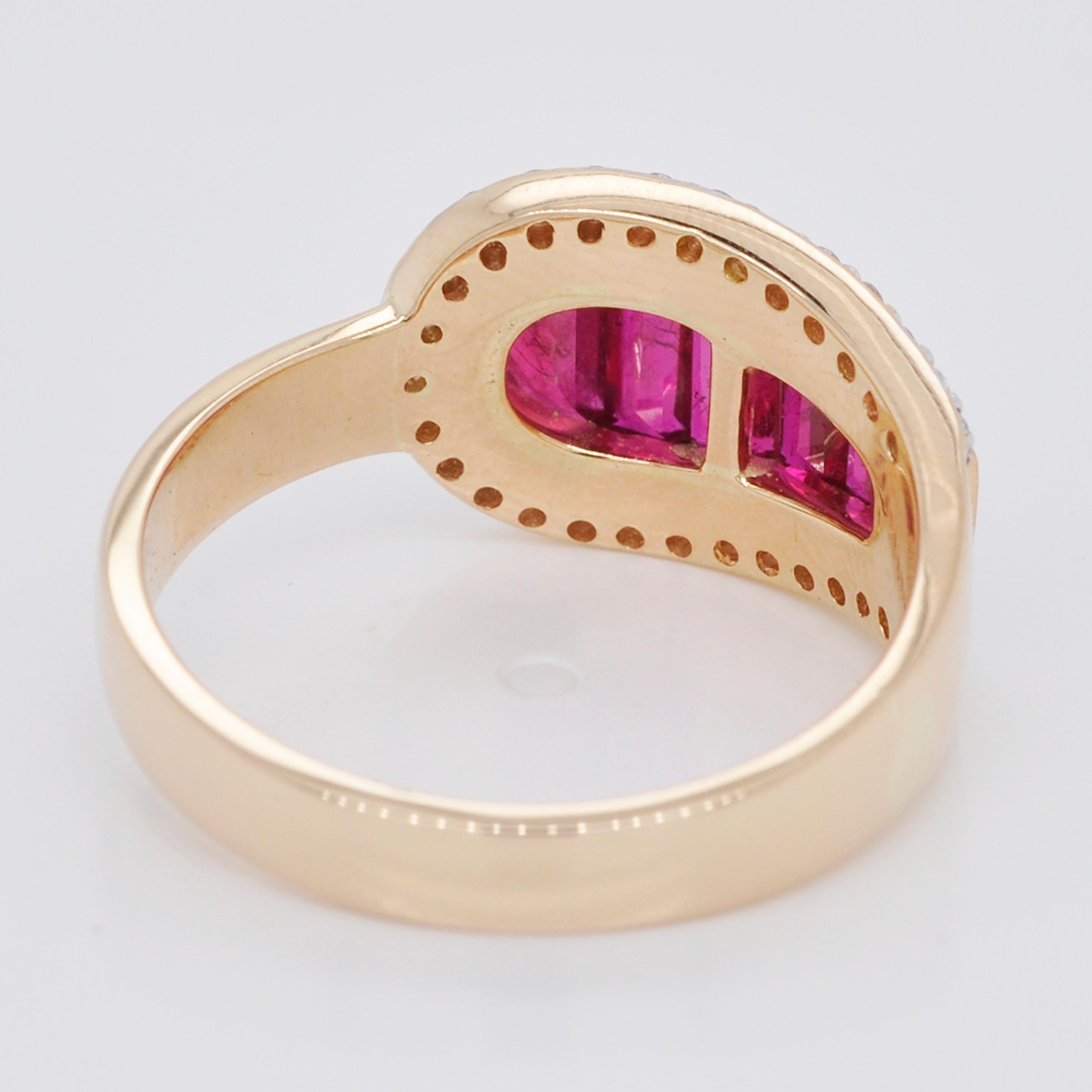18 Karat Gold Diamond Burma Ruby Baguette Pendant Necklace Earring Ring Set 11