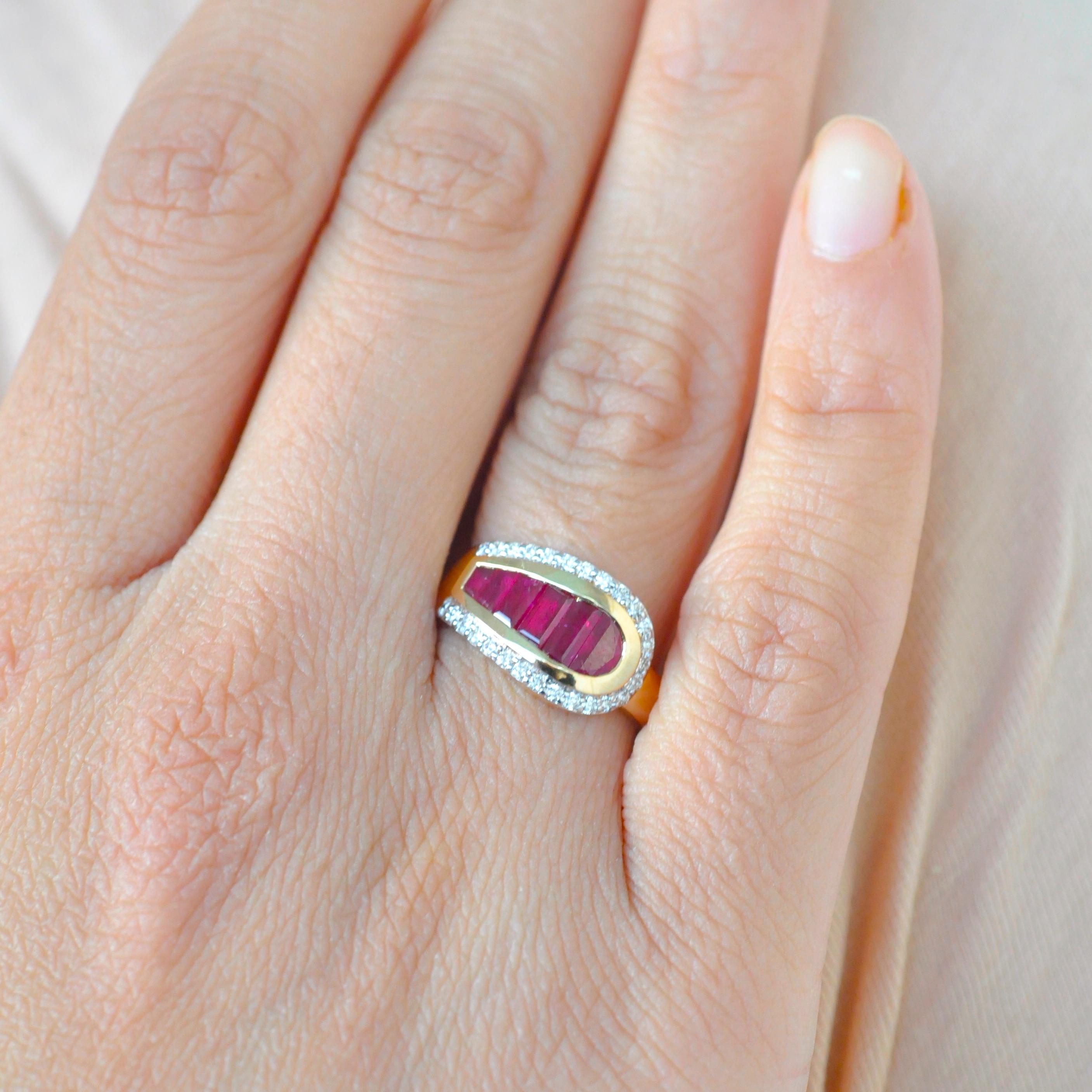 18 Karat Gold Diamond Burma Ruby Baguette Pendant Necklace Earring Ring Set 14