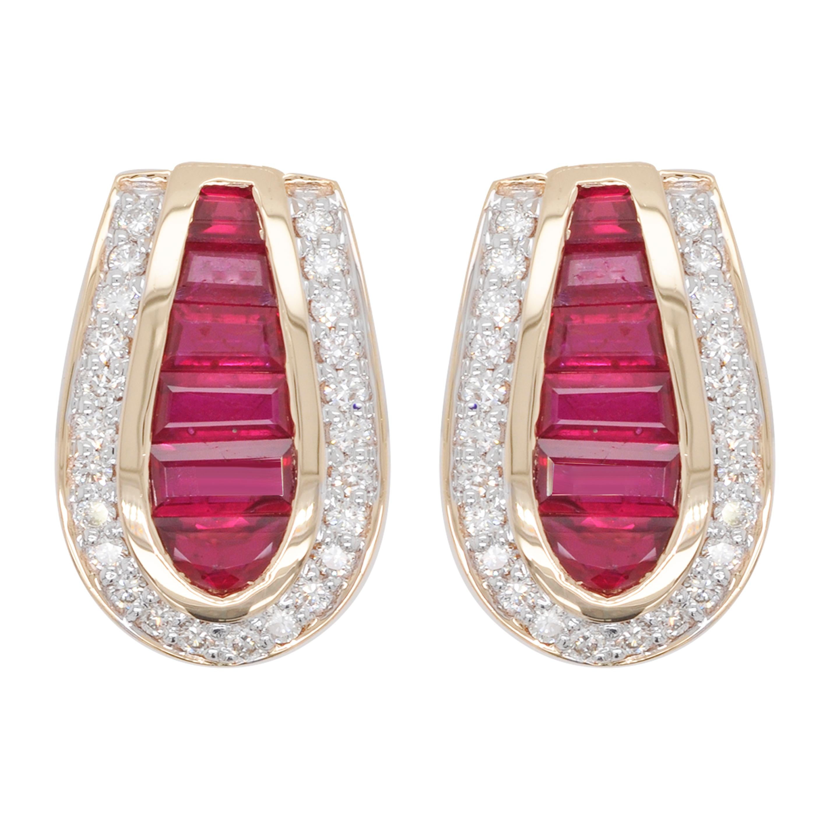 18 Karat Gold Diamond Burma Ruby Baguette Pendant Necklace Earring Ring Set 3