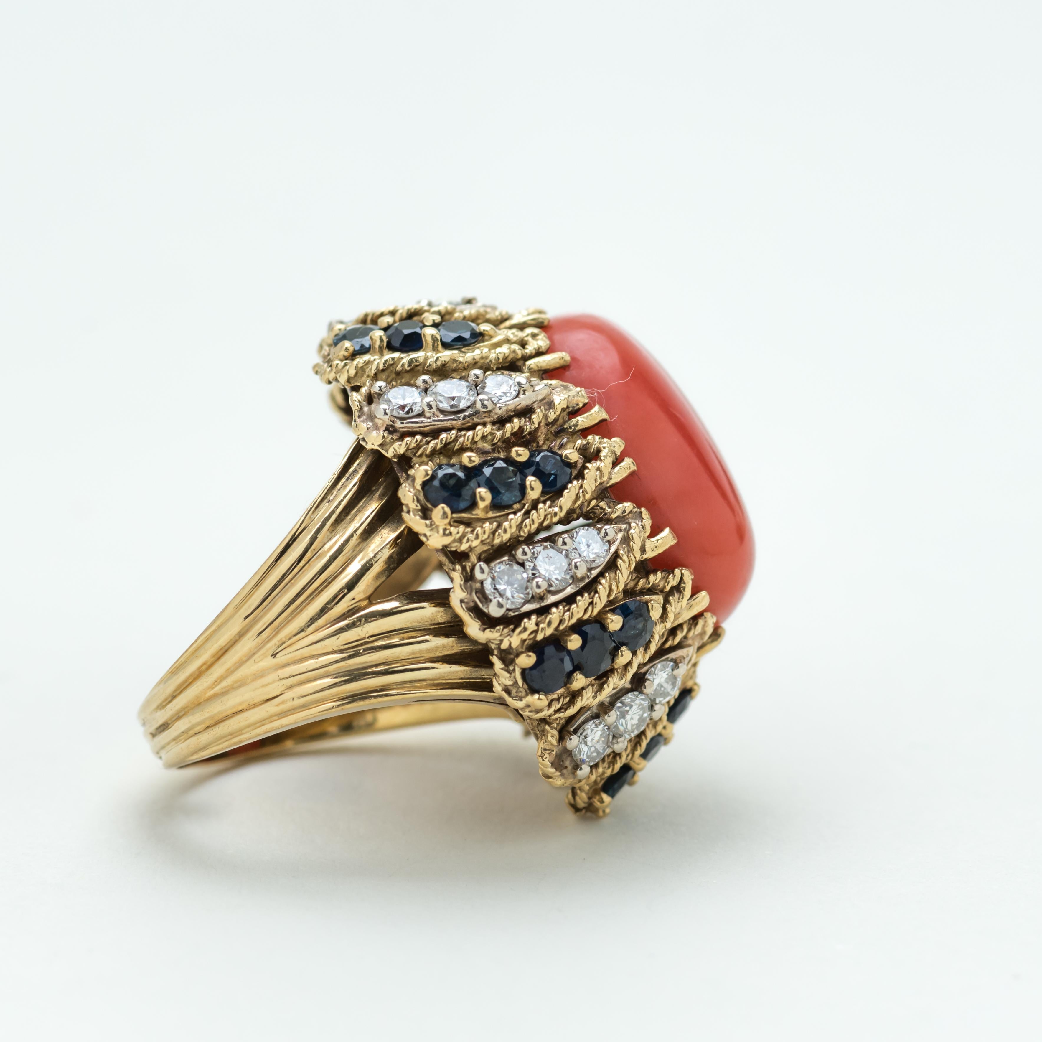 18 Karat Gold, Diamond, Sapphire and Cabochon Coral Italian Ring In Excellent Condition For Sale In West Hollywood, CA