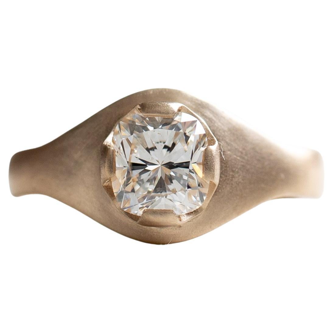 For Sale:  18 Karat Gold Diamond Signet Ring, GIA Certified 1 Carat Diamond Cocktail Ring