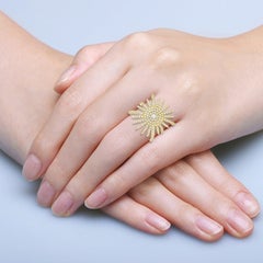 18 Karat Gold Diamond Starburst Ring