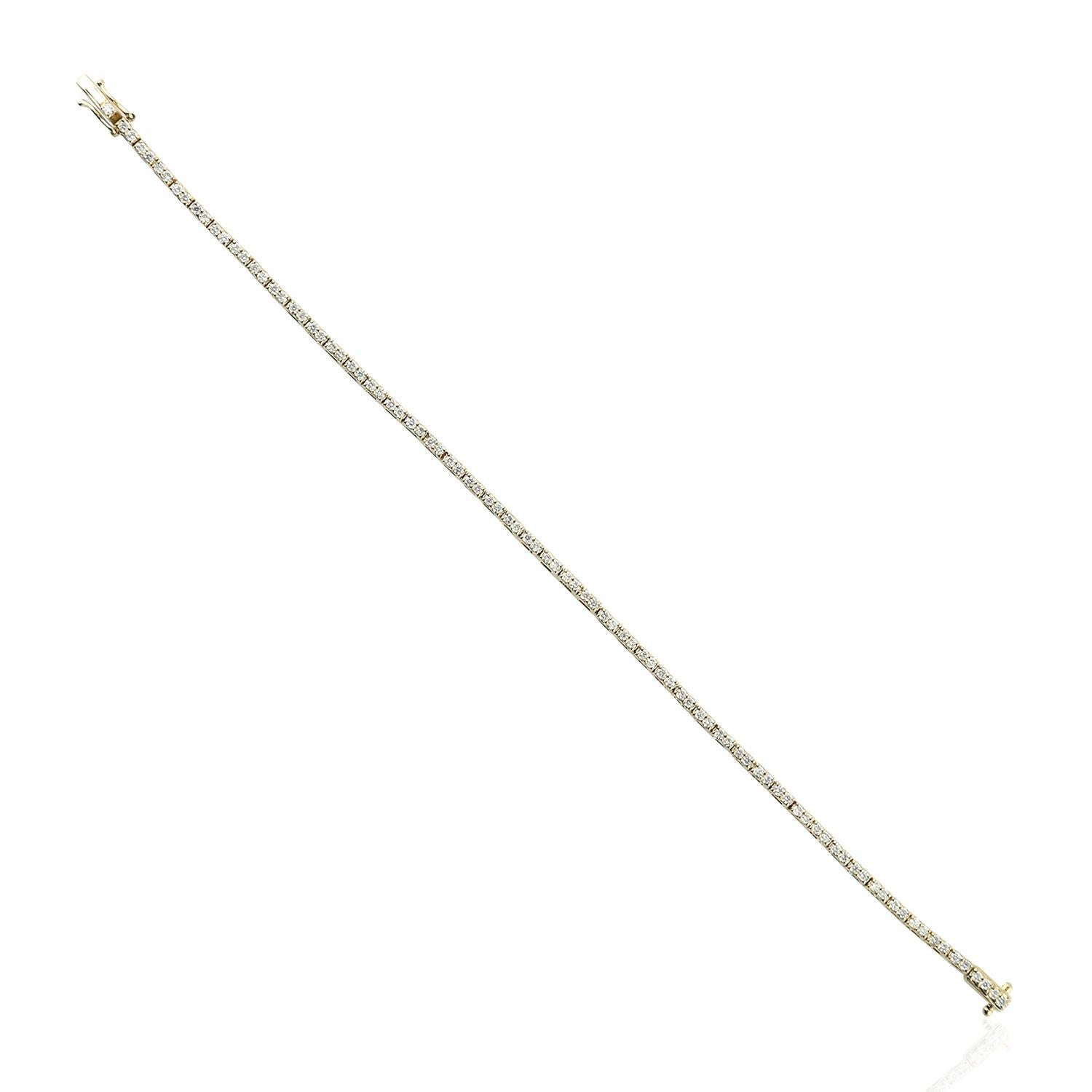 Taille simple Bracelet tennis en or 18 carats et diamants en vente