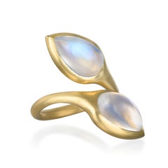 18 Karat Gold Double Moonstone Snake Ring