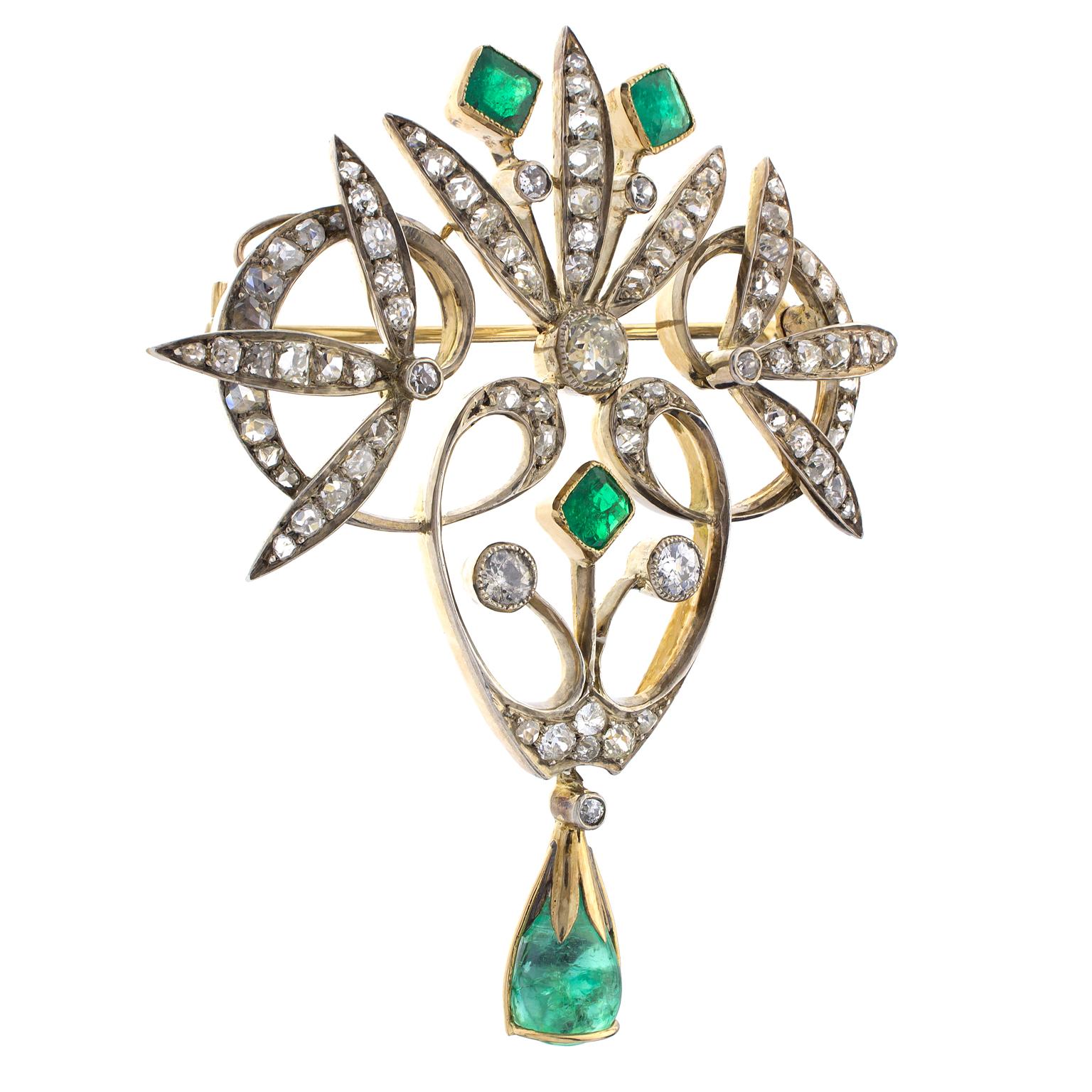 Art Nouveau 18 Karat Gold Early 20th Century Emeralds Diamonds Brooch For Sale