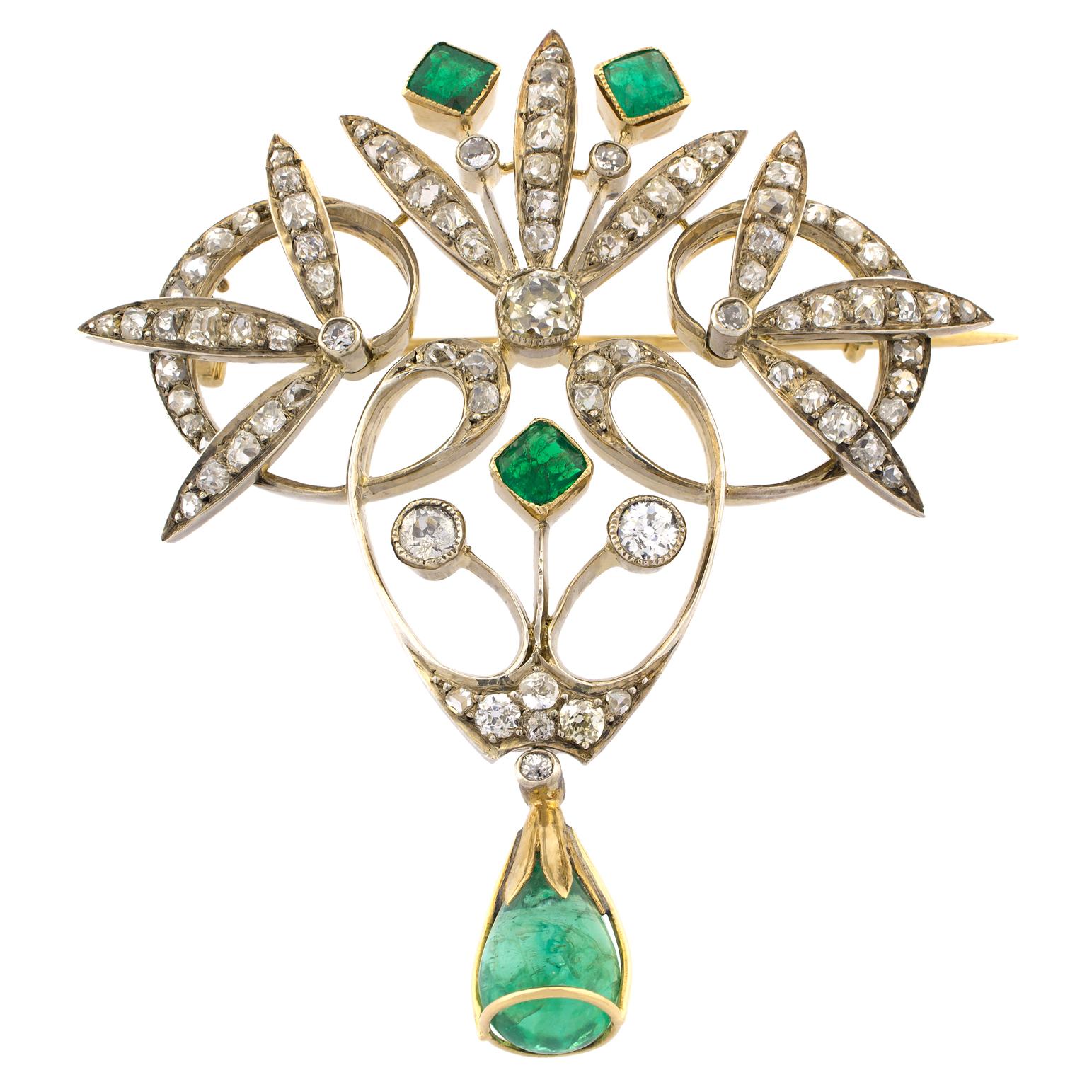 18 Karat Gold Early 20th Century Emeralds Diamonds Brooch For Sale
