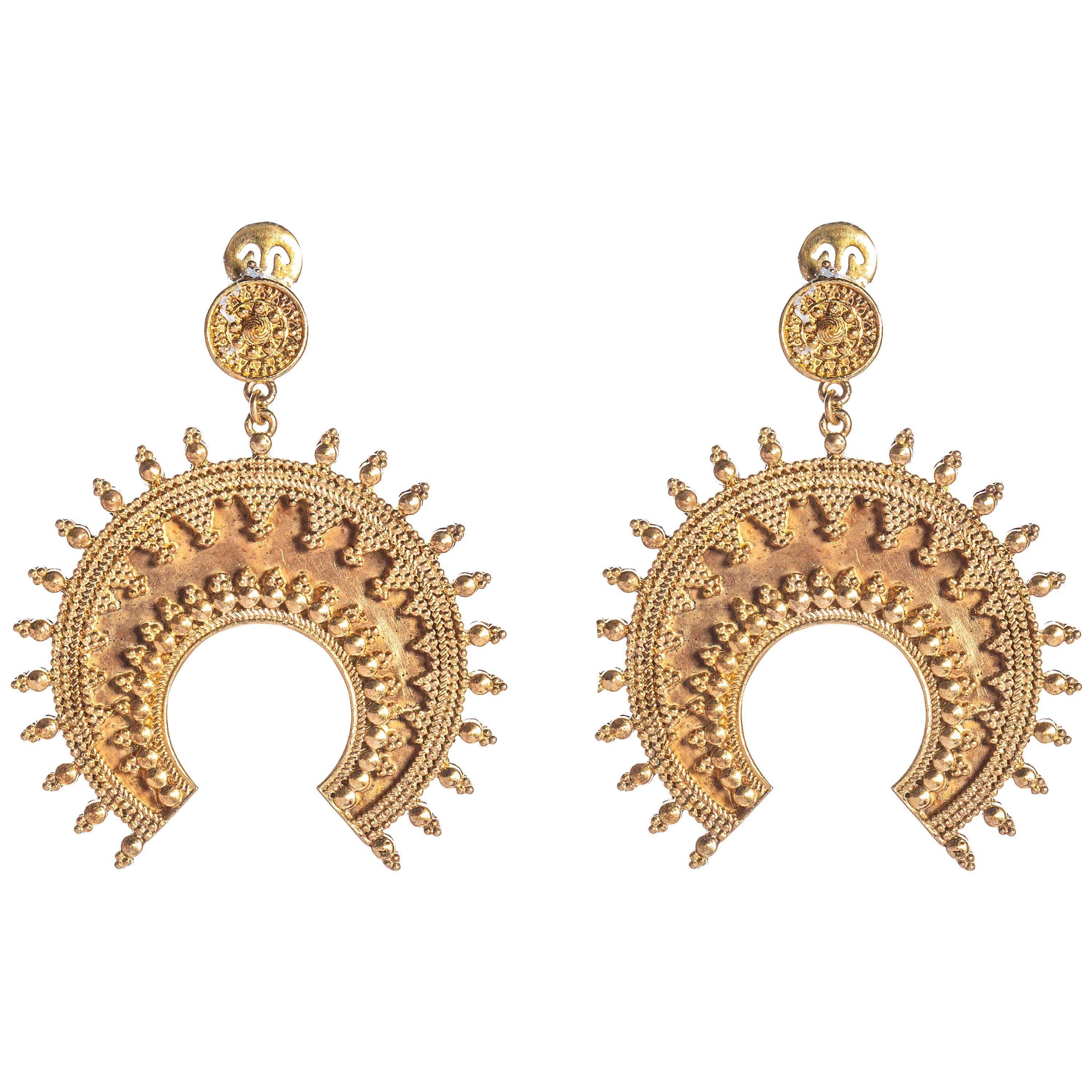 Kalyani 18 Karat Gold Earrings from Les Muses Barbier Mueller For Sale