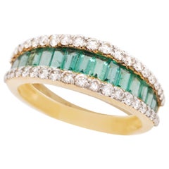 18 Karat Gold Emerald Baguette Diamond Contemporary Band Ring