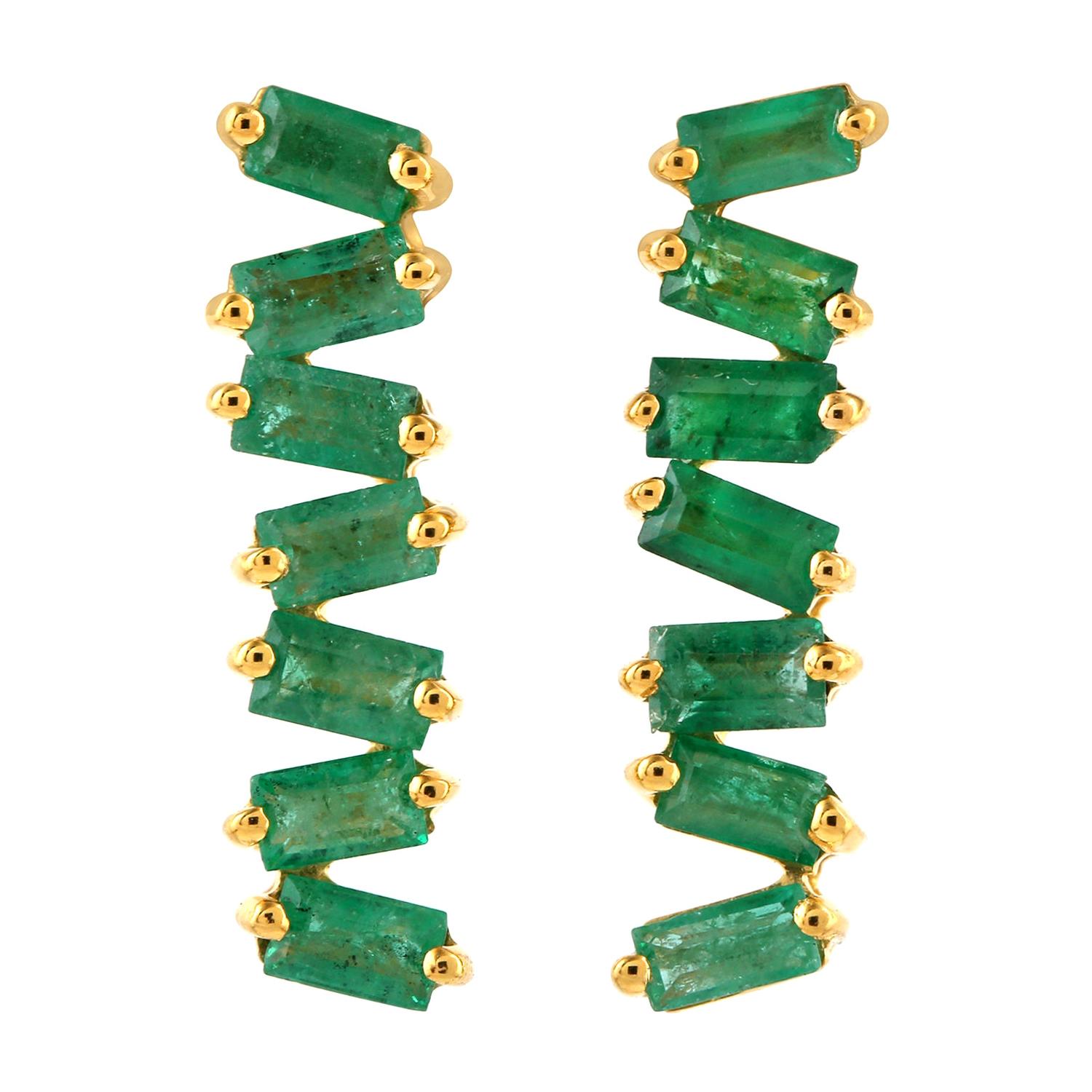 18 Karat Gold Emerald Baguette Stud Earrings For Sale