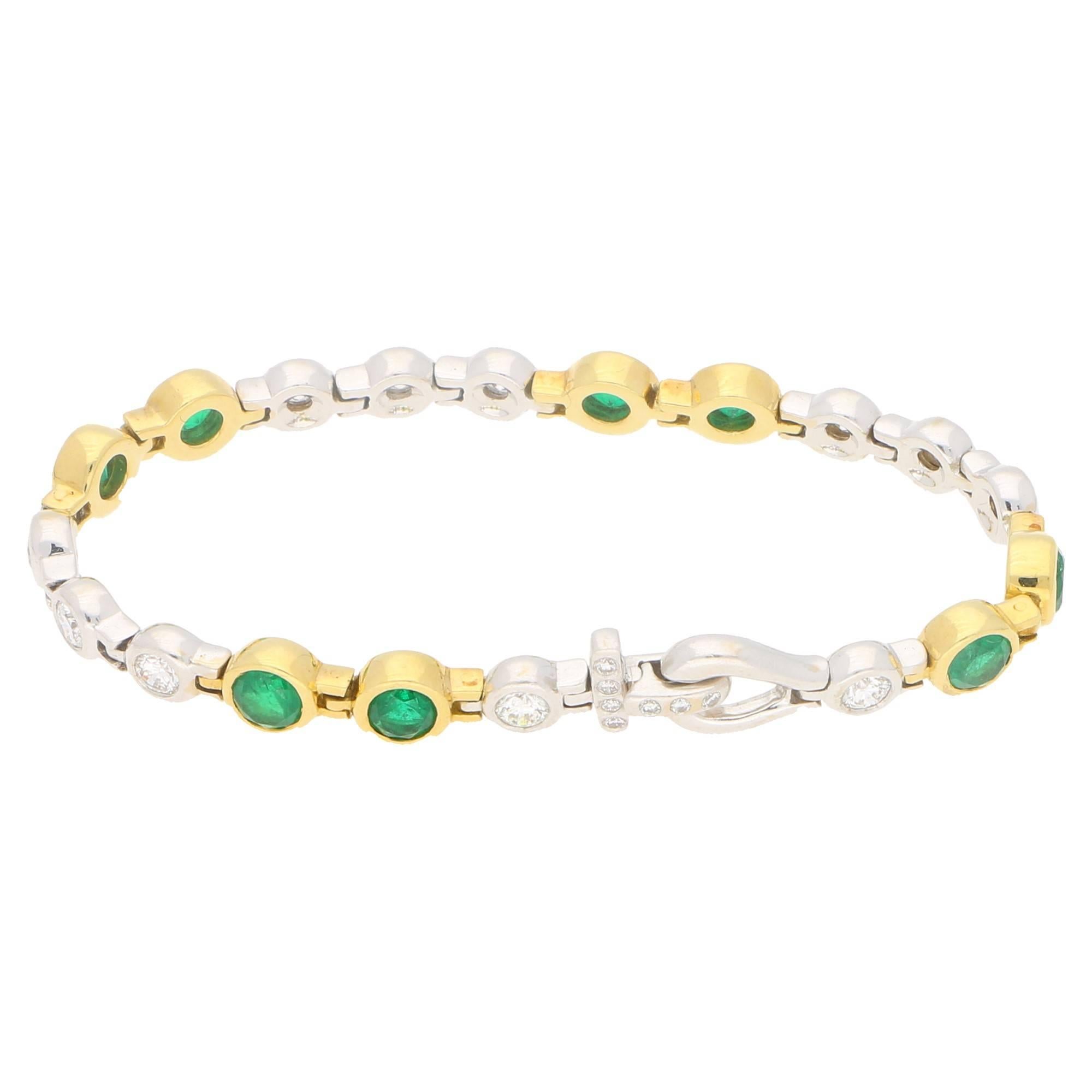 Emerald and Diamond Bracelet in 18 Karat Gold 