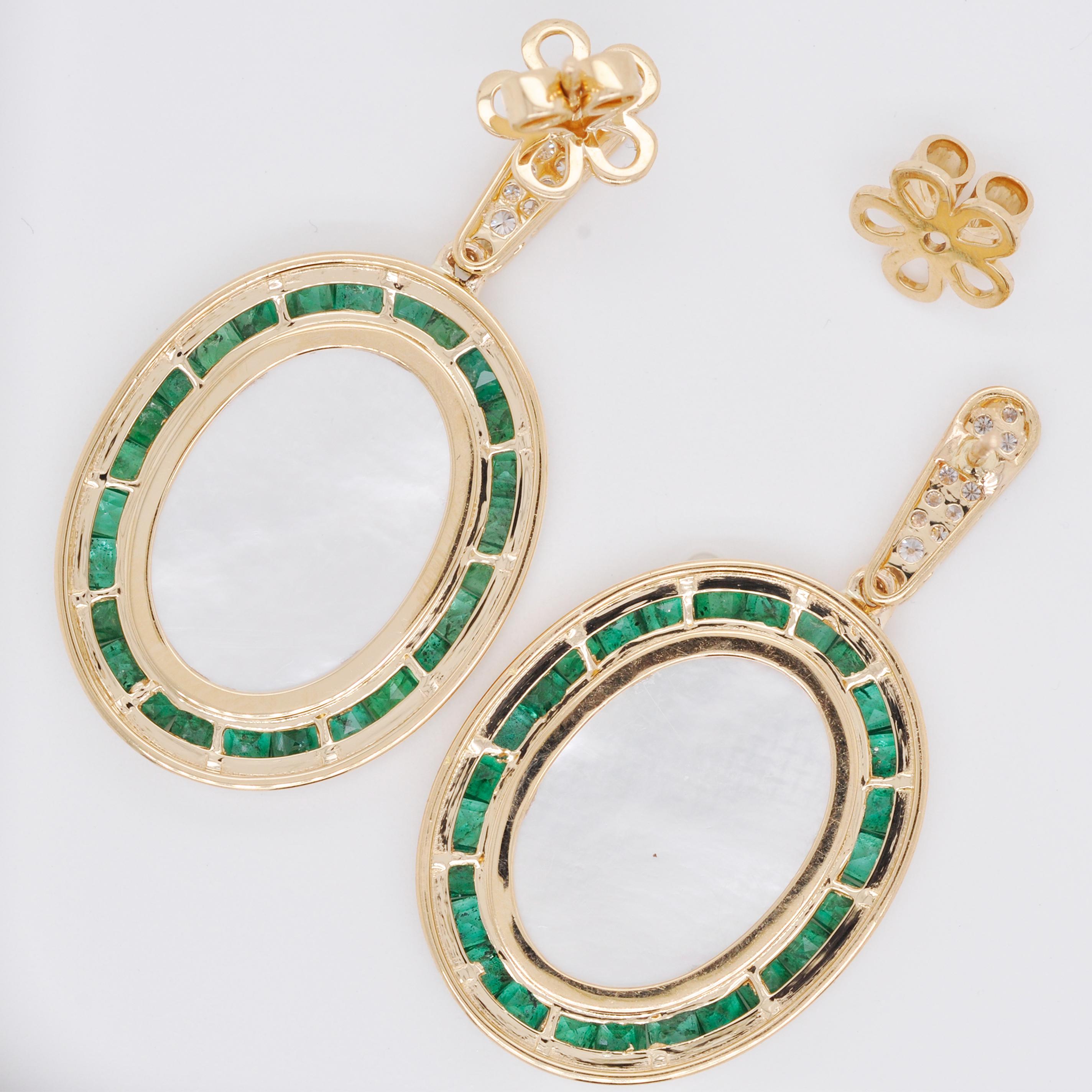 18 Karat Gold Calibre Cut Emerald Pearl Carving Diamond Dangler Earrings For Sale 2