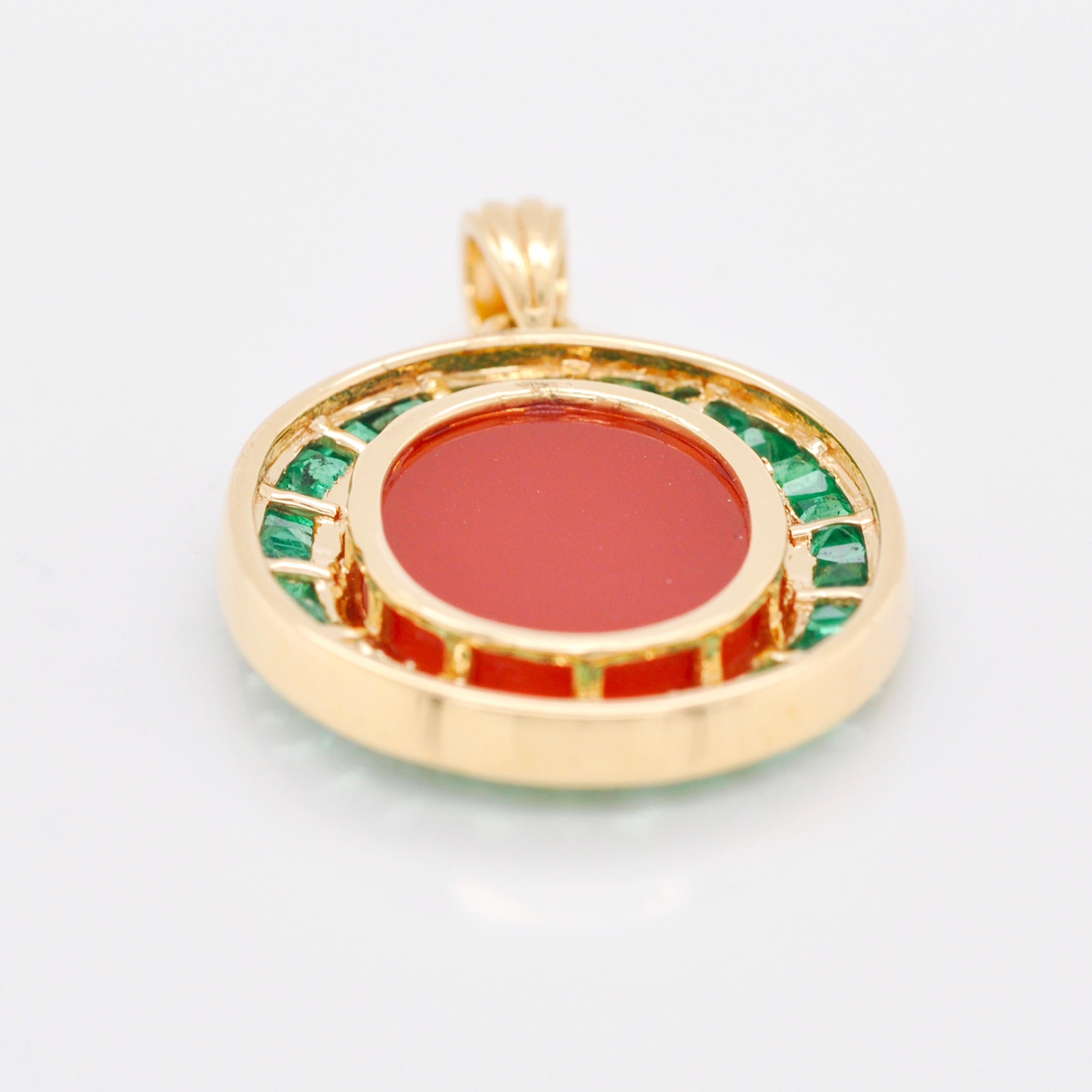 18 Karat Gold Emerald Agate Valentine Rose Cameo Diamond Pendant Necklace For Sale 4