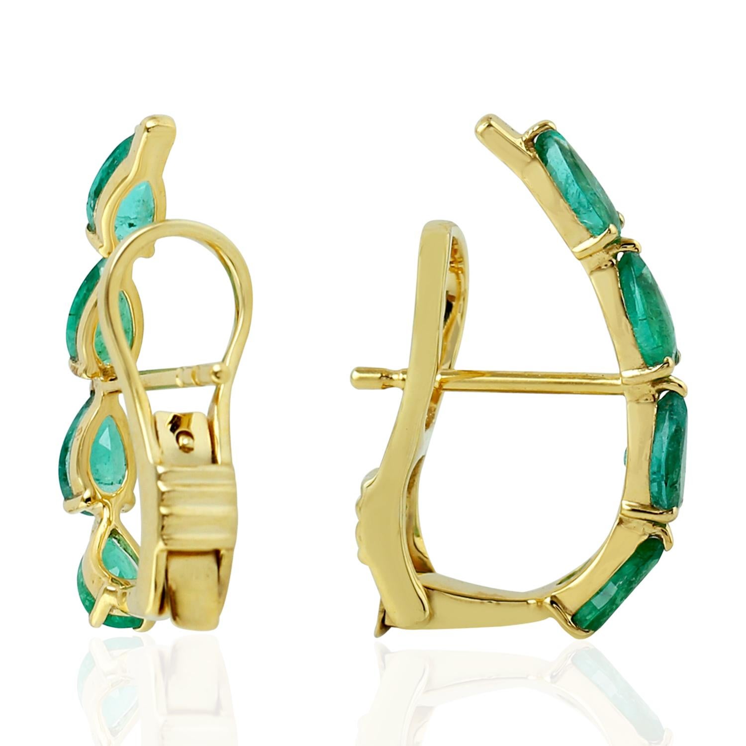 Pear Cut 18 Karat Gold Emerald Stud Earrings For Sale