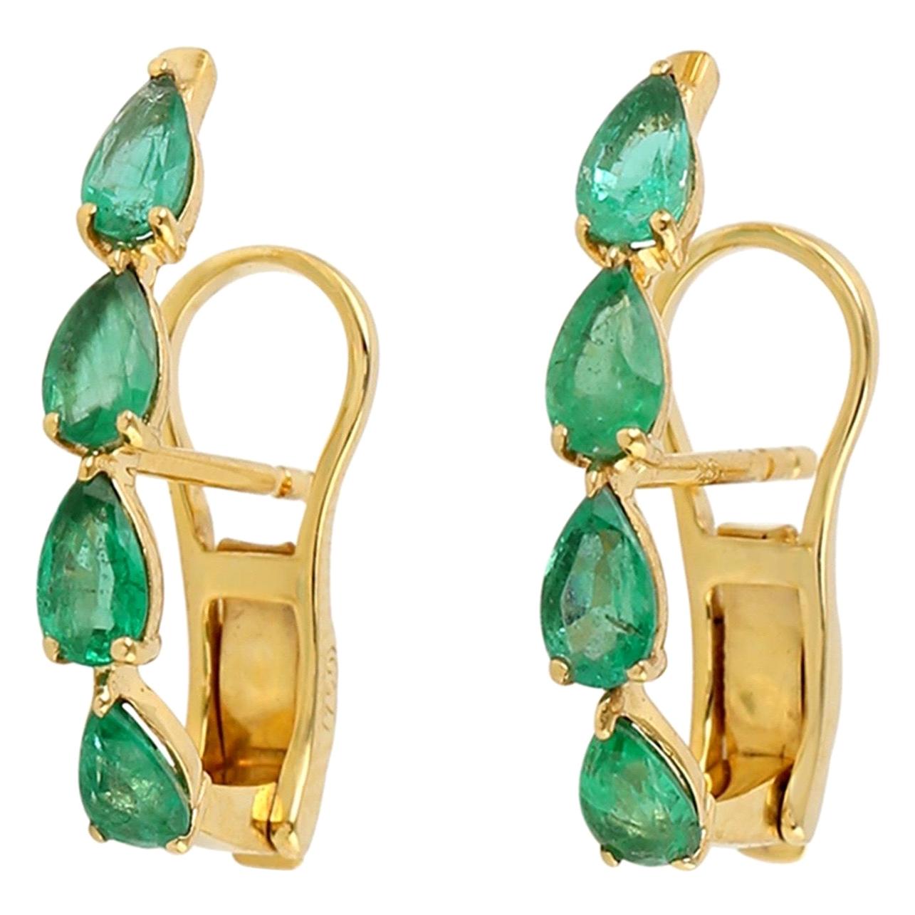 18 Karat Gold Emerald Stud Earrings For Sale