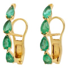 18 Karat Gold Emerald Stud Earrings