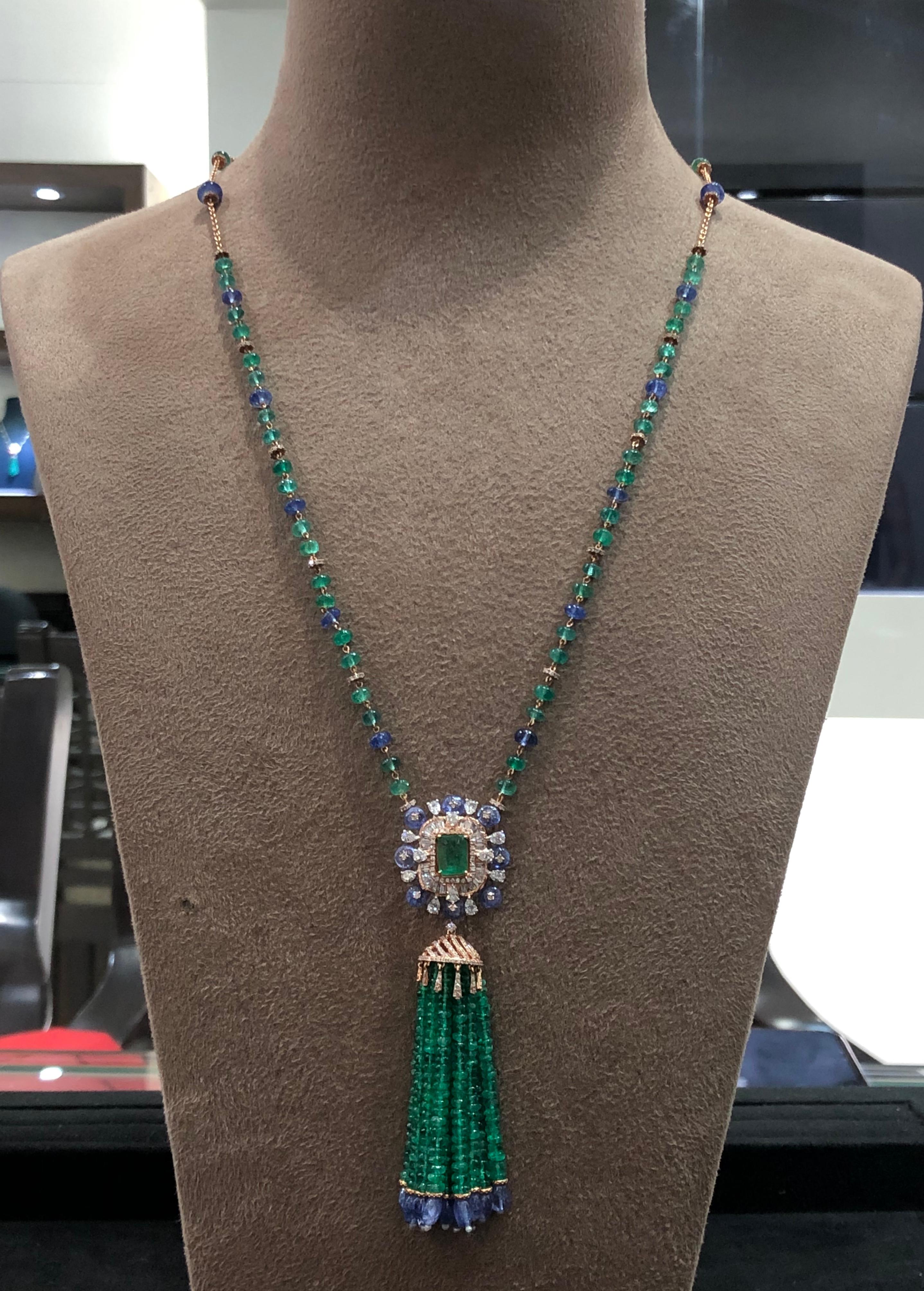 18kt rose gold tassel necklace 15.290 grams net.
Diamonds 3.05 carats
Emeralds 70.44 carats
Tanzanites 28.06 carats
Ref No: DN A@A

A luxurious emerald and tanzanite, Diamond tassel with shimmering shades of blues and green which sets your mood