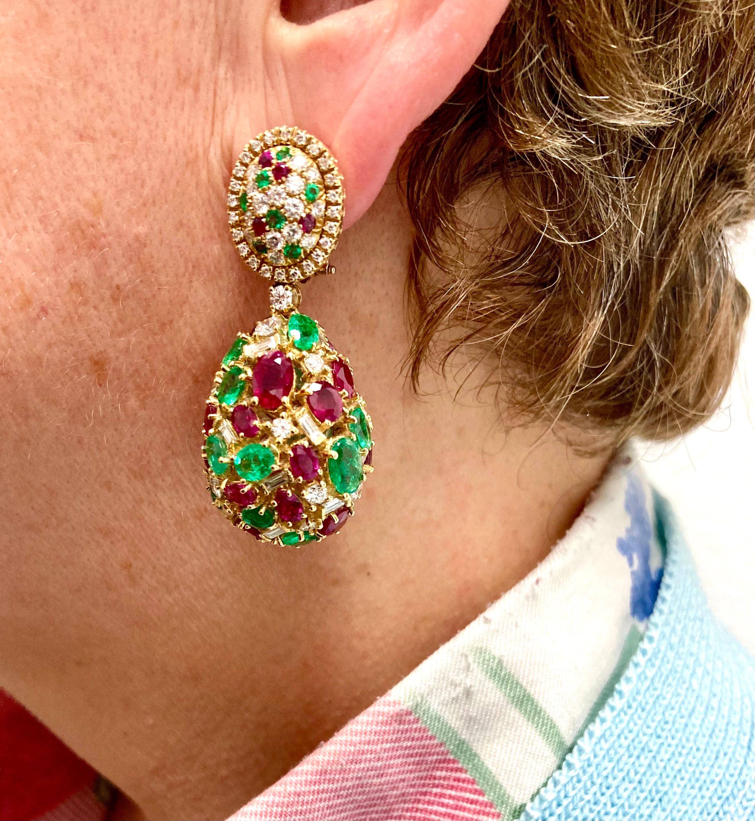 Round Cut 18 Karat Gold Emeralds, Rubies and Diamonds Italian Earrings For Sale