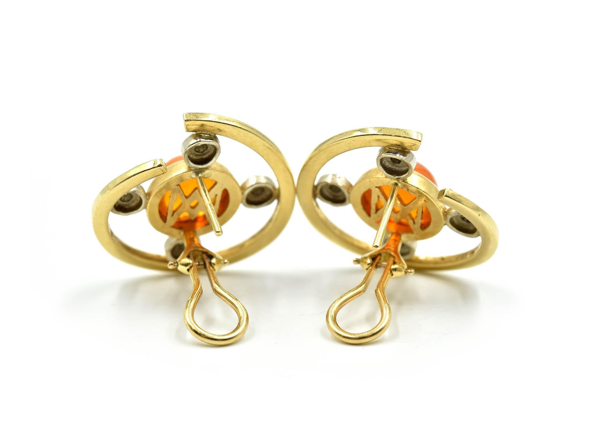 18 Karat Gold, Fire Opal with 0.96 Carat Round White and Yellow Diamond, Earring In New Condition In Scottsdale, AZ