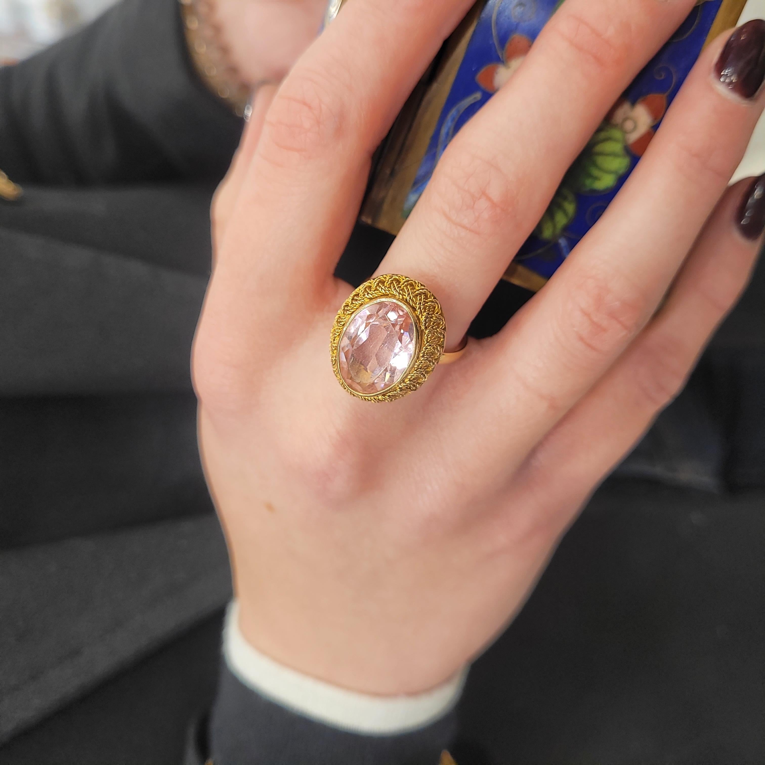 18 karat gold French ring with Rose of France, Victorian style In Good Condition For Sale In VALLADOLID, ES