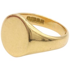 18 Karat Gold Gentleman's Unengraved Signet Ring with Oval Face