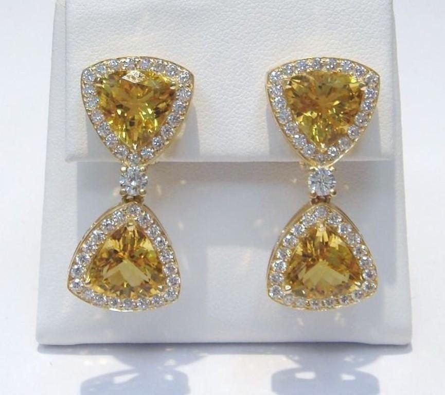 18 Karat Gold, Golden Beryl '77 Carat' and Diamond '16.85 Carat' Necklace In New Condition In Boca Raton, FL