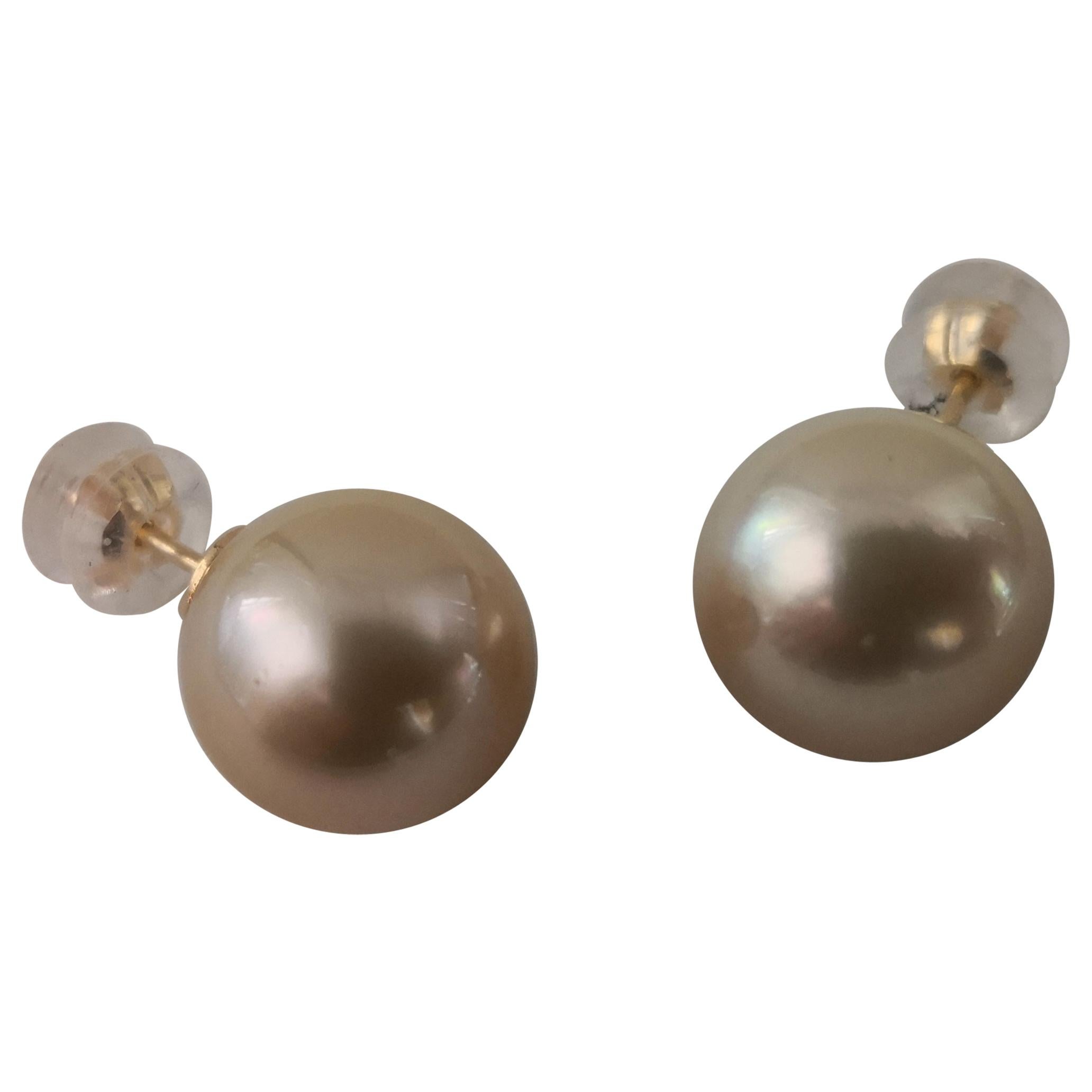 18 Karat Gold Golden Natural Color South Sea Pearls Earrings For Sale