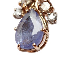 18 Karat Gold Gr. 13.55, Tanzanite Carat 11.92, Diamonds Carat 0.44, Earrings