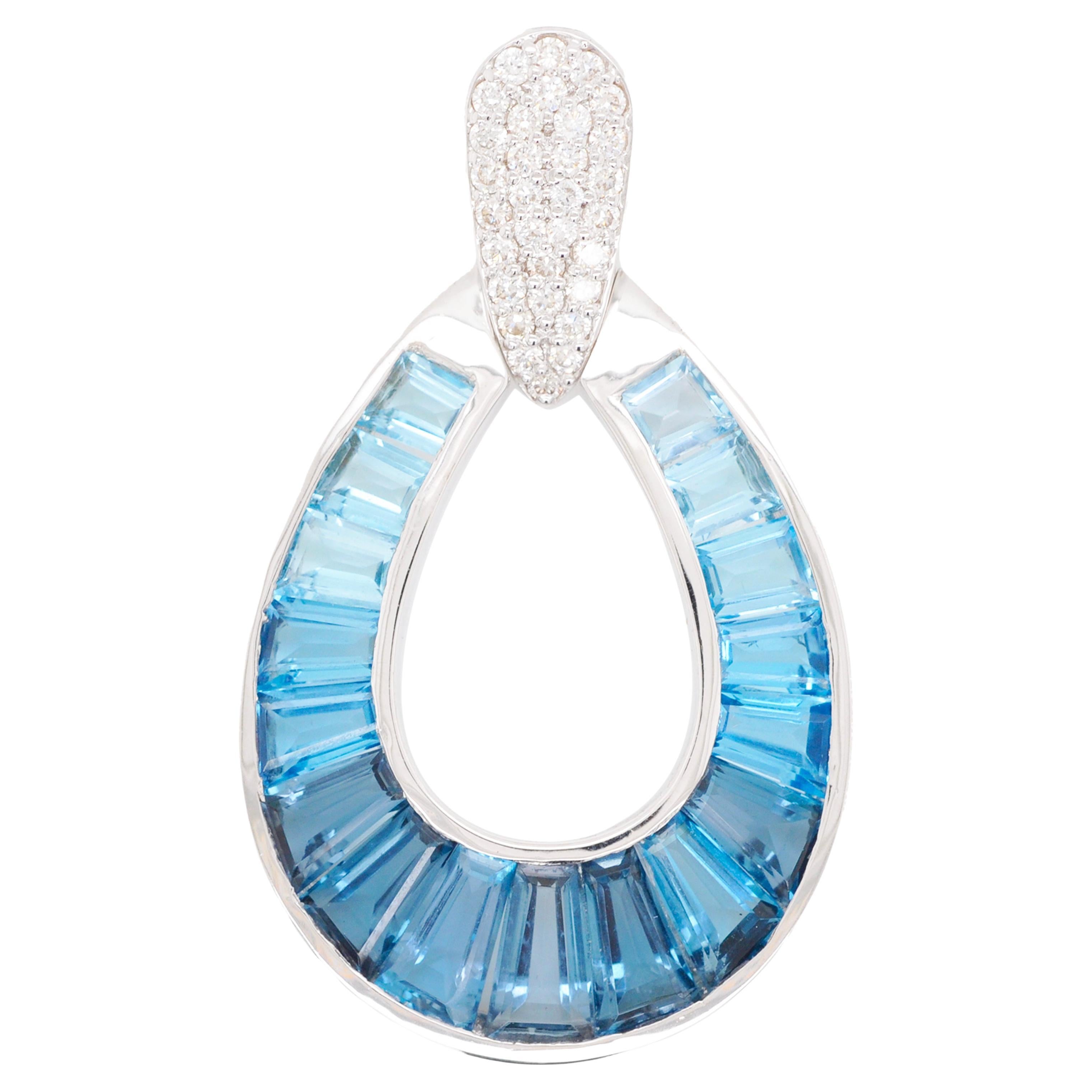 18 Karat Gold Gradient Blue Topaz Taper Baguette Diamond Pendant Necklace