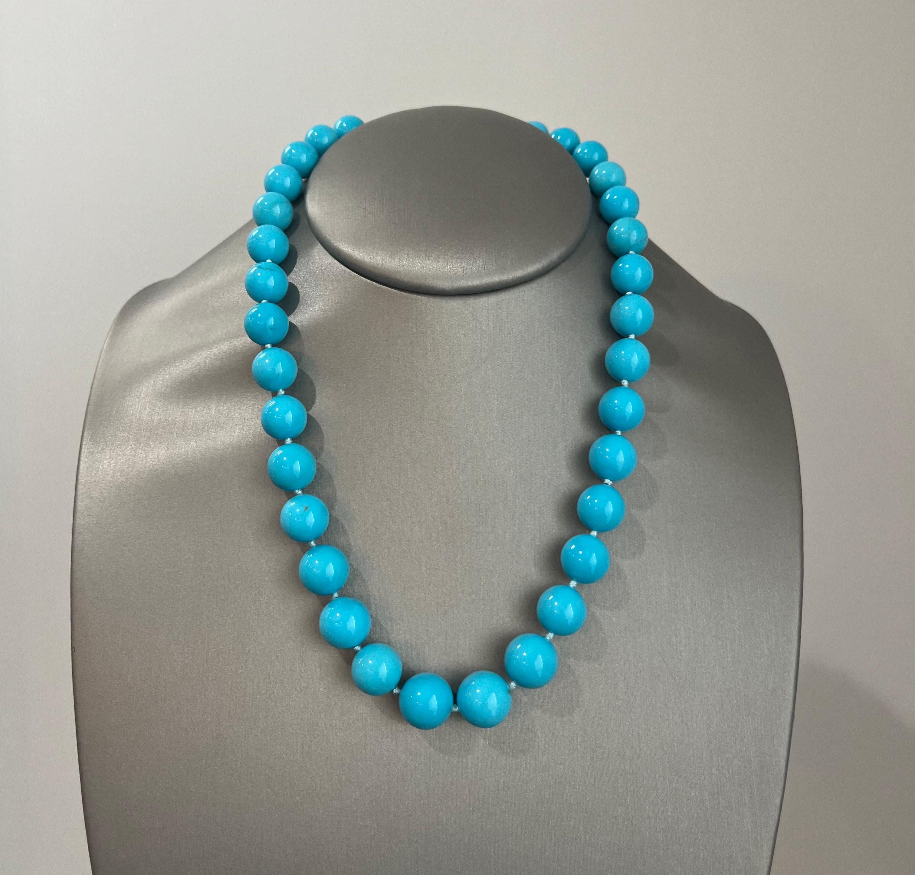 Bead 18 Karat Gold Graduated Sleeping Beauty Turquoise Necklace For Sale