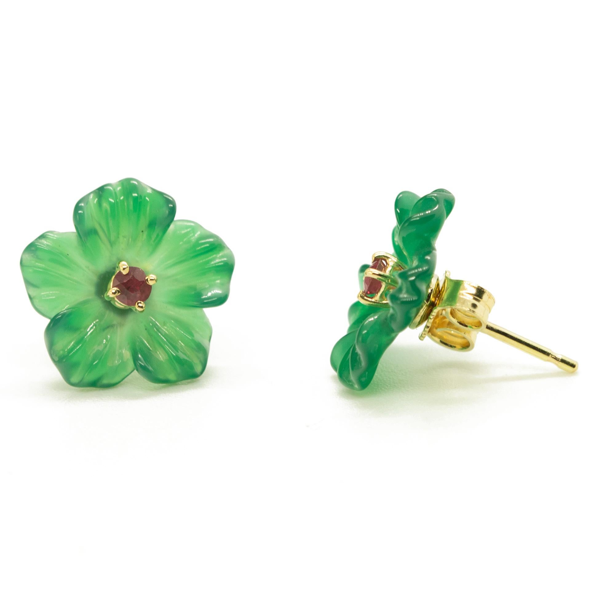 Clous d'oreilles en or 18 carats avec agate verte, rubis rouge et fleur, fabriqués à la main, Intini Jewels Pour femmes en vente