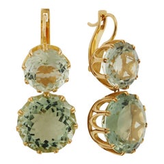 18 Karat Gold 
Green Amethyst Crown Earrings