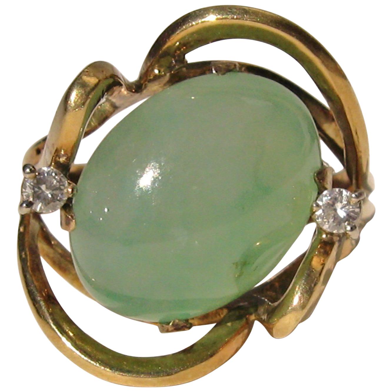 18 Karat Gold Green Jade Diamond Dinner Cocktail Ring For Sale