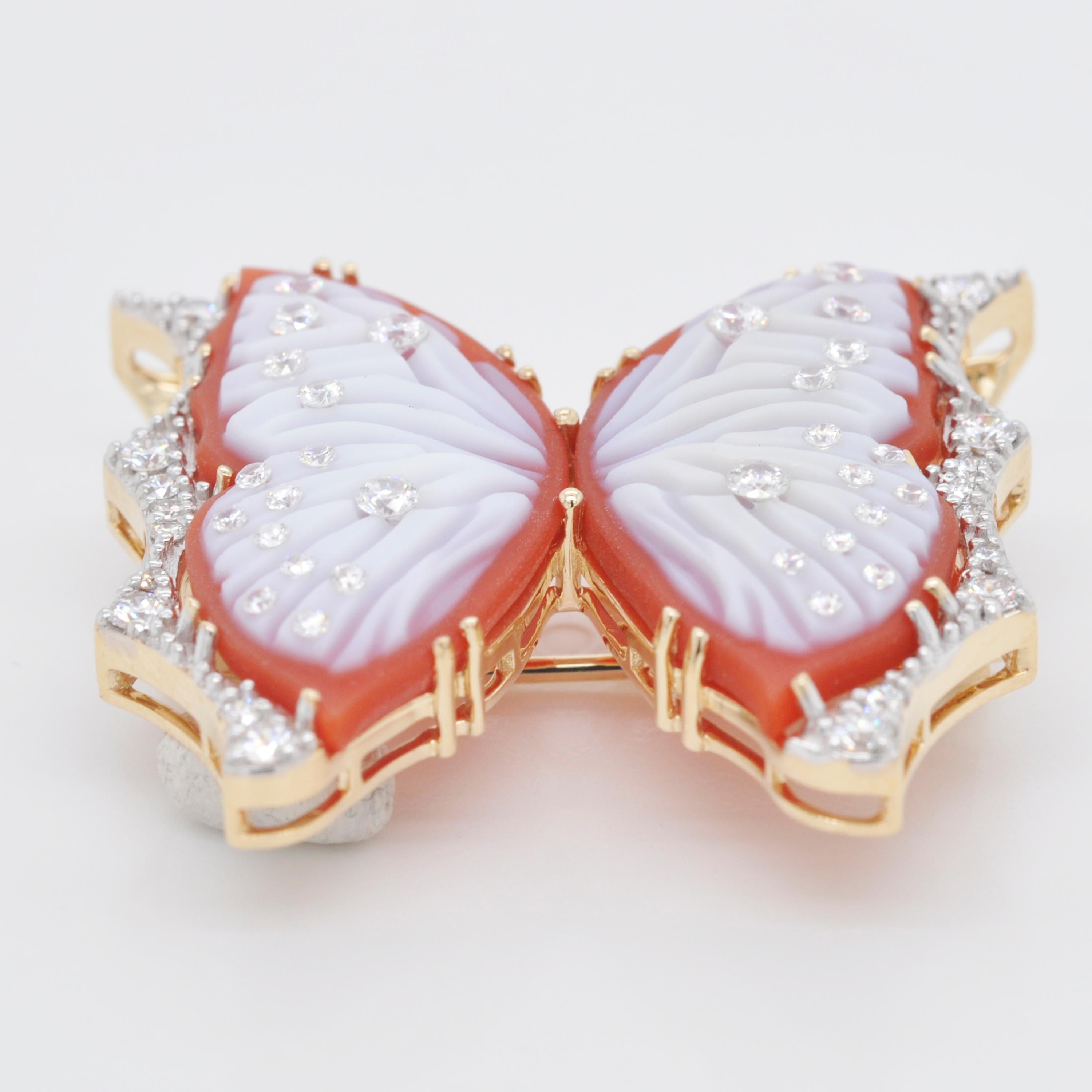 Contemporary 18 Karat Gold Hand-Carved Agate Red Butterfly Diamond Pendant Necklace Brooch For Sale