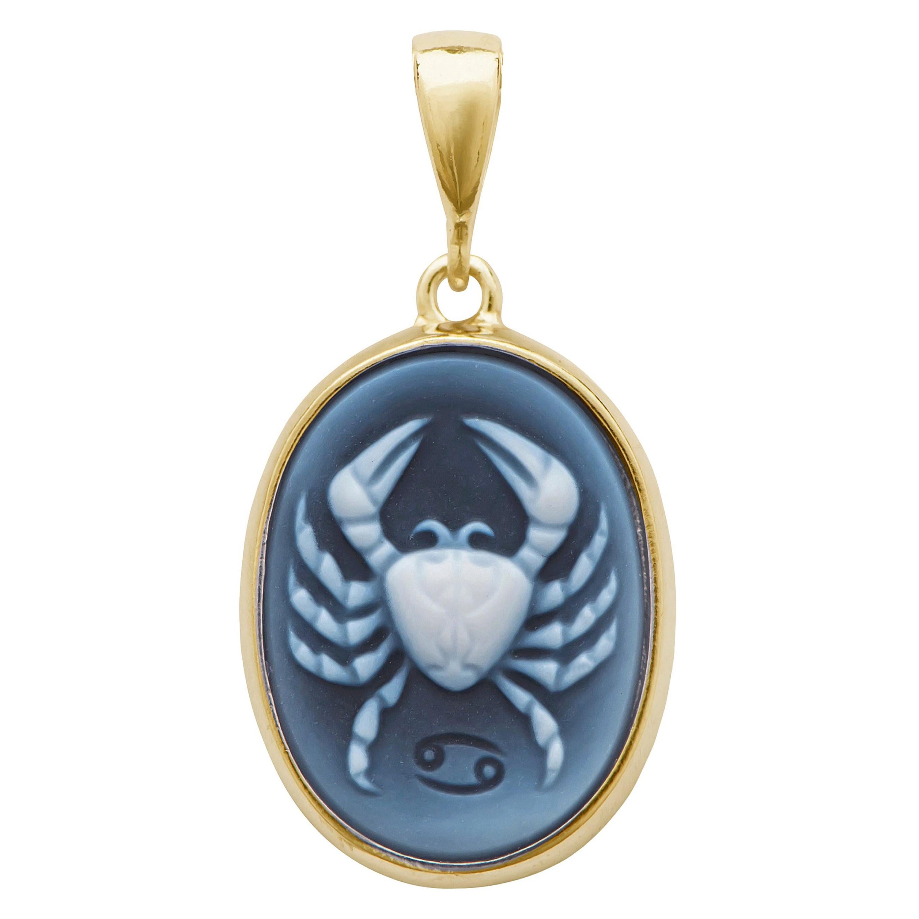 Collier pendentif camée en or 18 carats avec agate du signe du zodiaque cancer sculpté à la main