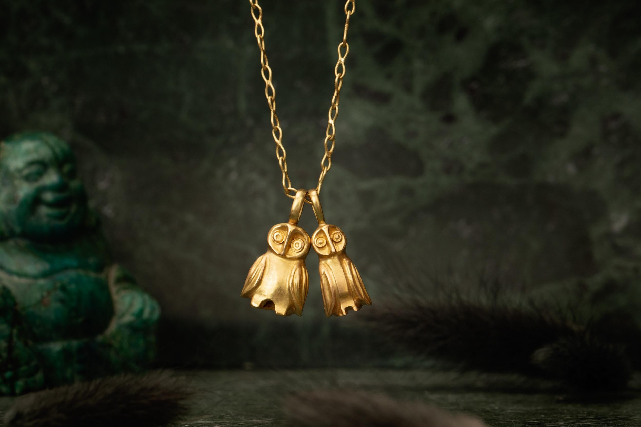Contemporary 18 Karat Gold Hand-Carved Owls, Hanging on a Handmade 18 Karat Gold Chain For Sale