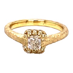 18K Hand-Hammered Engagement Ring with 0.46 Carat Radiant Diamond Center