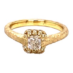 18K Hand-Hammered Engagement Ring with 0.46 Carat Radiant Diamond Center