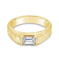 18 Karat Gold Hand-Hammered Solitaire Gents Ring with 1.02 Ct Emerald Cut Center