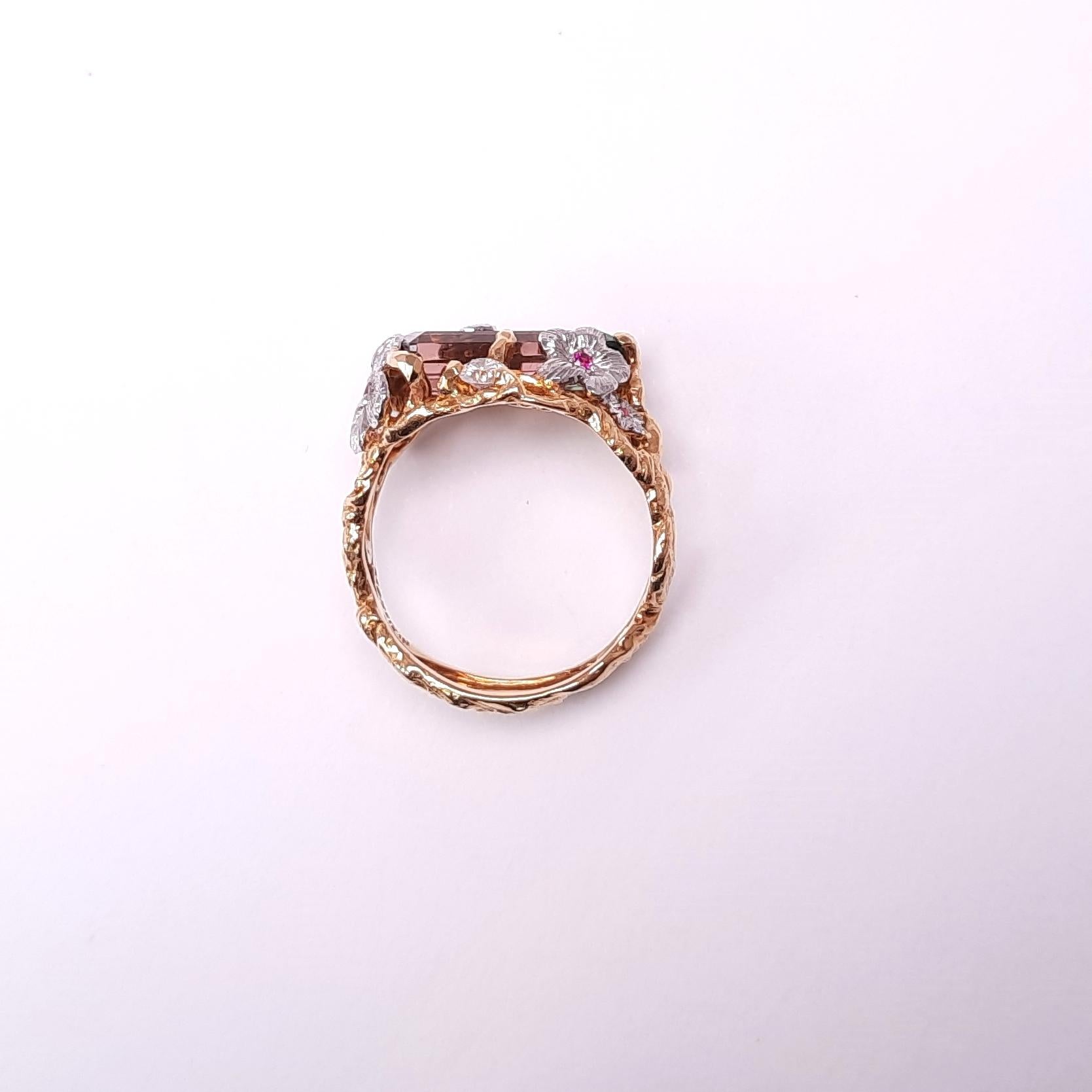 Women's 18 Karat Gold Handmade Rubellite Pink Tourmaline Ring For Sale