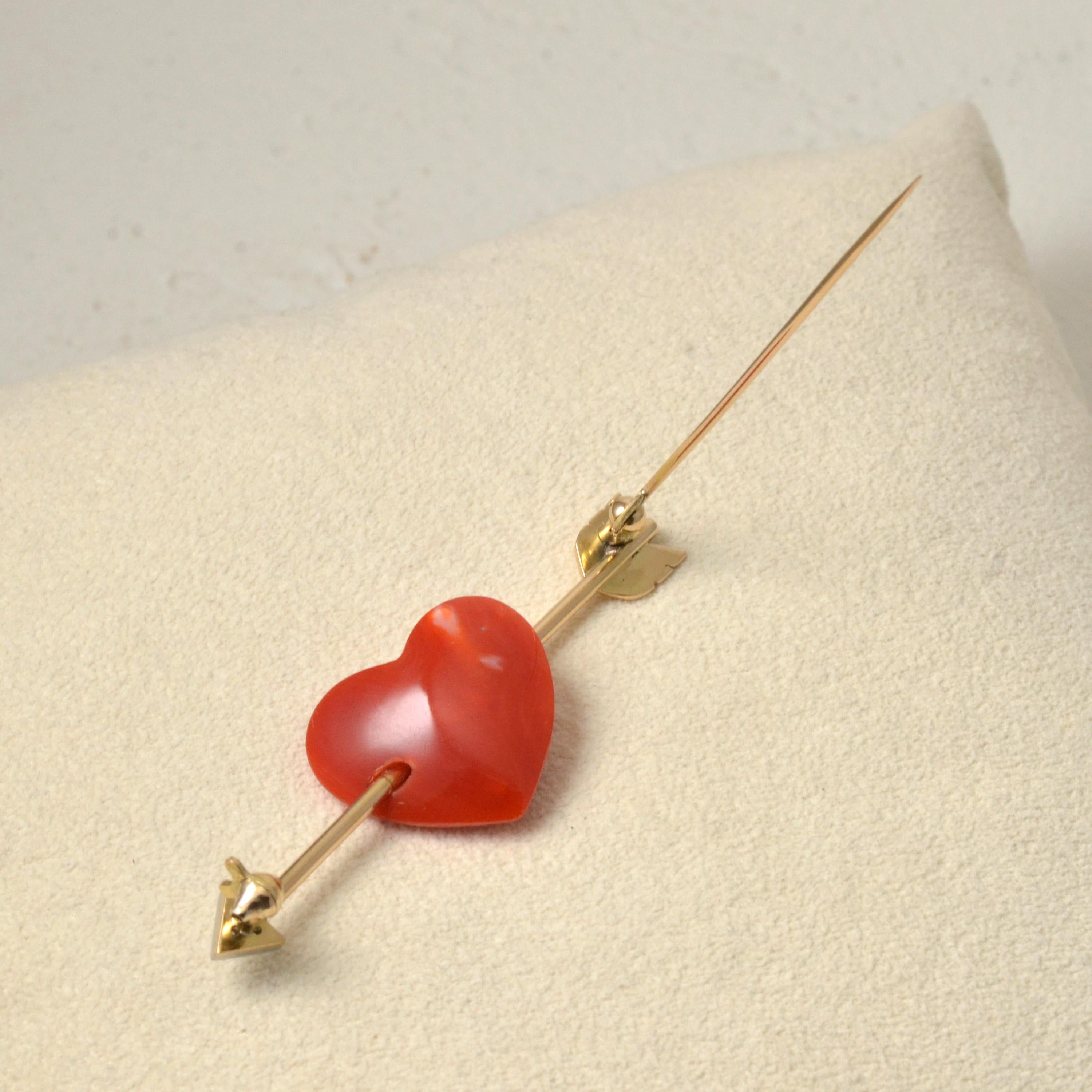 Women's or Men's 18 Karat Gold Heart Shaped Red Coral Arrow Brooch with Diamonds For Sale