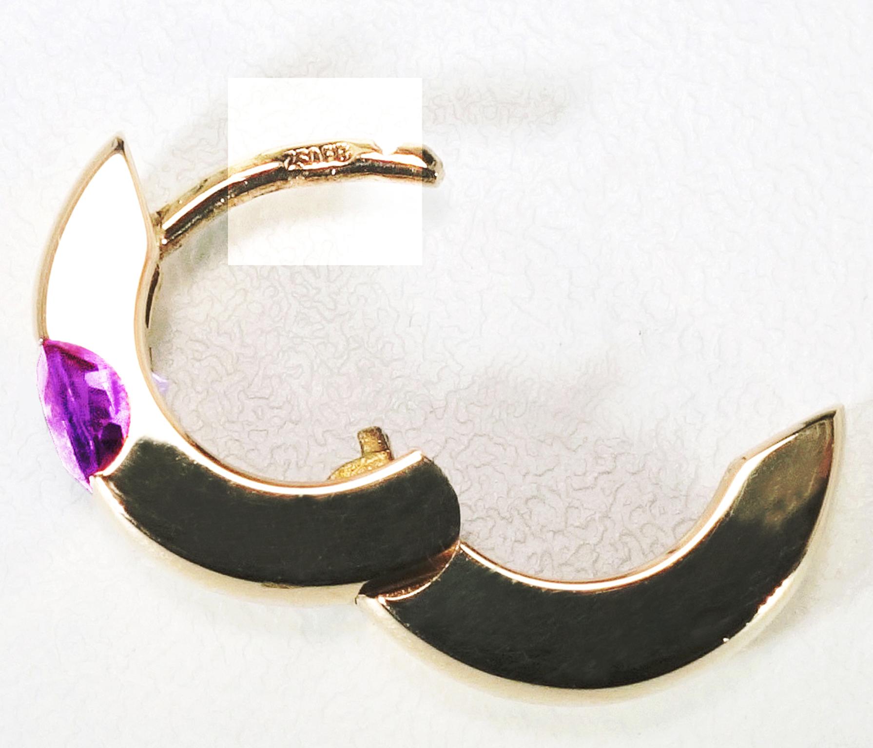 Round Cut 18 Karat Gold Hoop Earrings with Amethyst For Sale