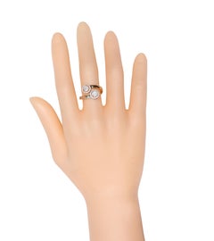 18 Karat Gold "Illusion-Set" Diamond Two-Tone Fashion Ring