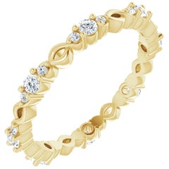 Vintage 18k Yellow Gold Infinity Inspired Round Brilliant Diamond Wedding Eternity Band